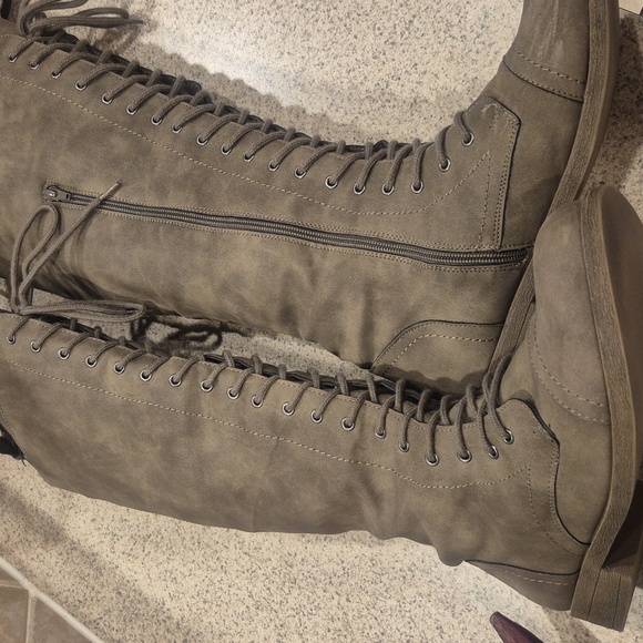 Madden Girl Boots😊 - Picture 12 of 12